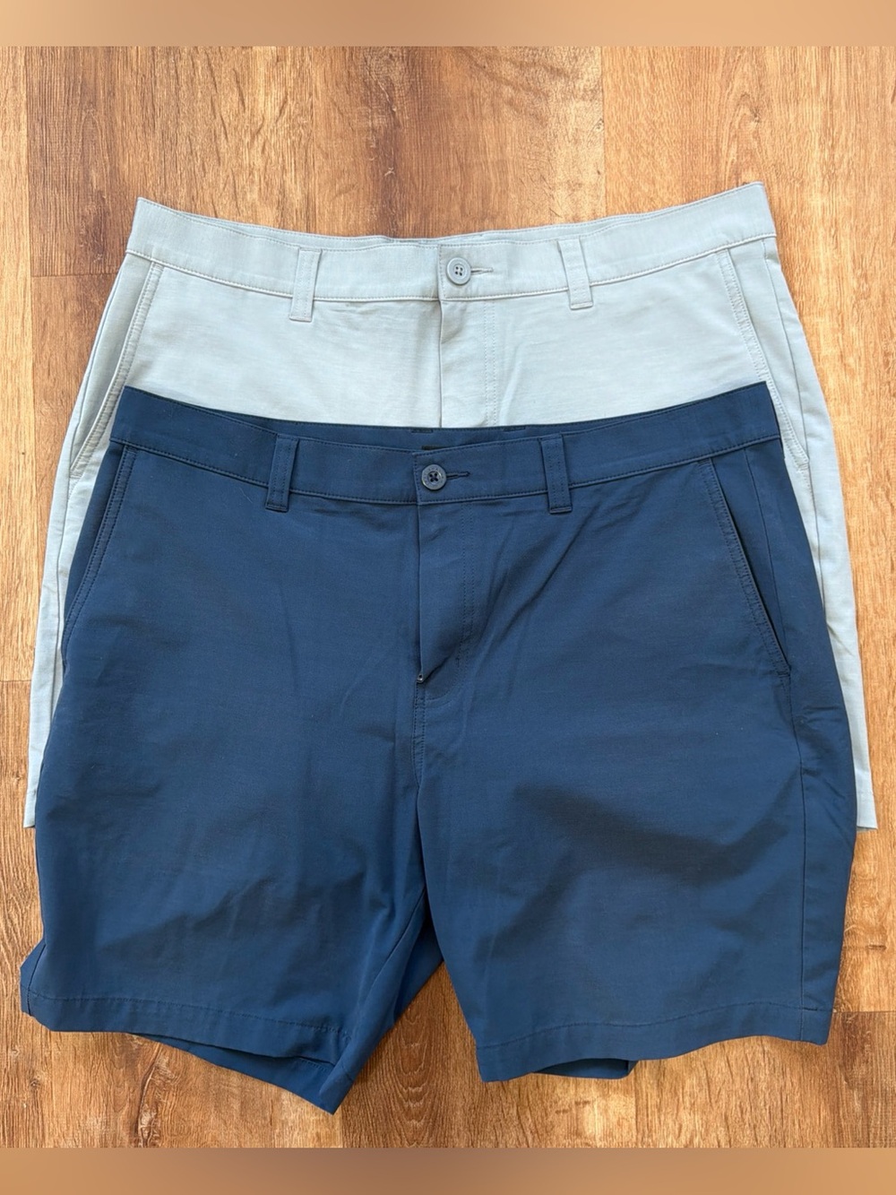 Lot 2 Travis Mathew Tech Chino Short 8” Mens 38 4-Way Stretch Golf Casual
